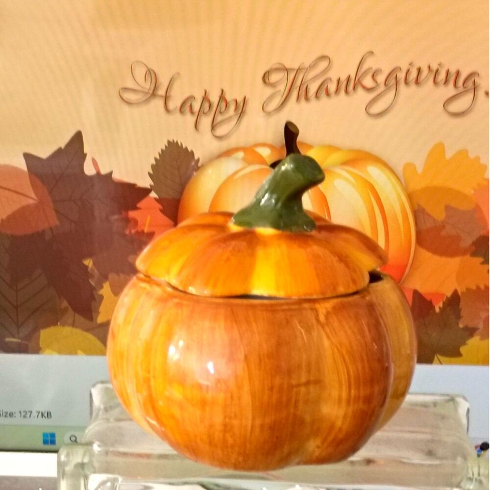 Tien Hsing Int'l Trading Company LTD Ceramic Pumpkin Candy Corn Holder~VTG~